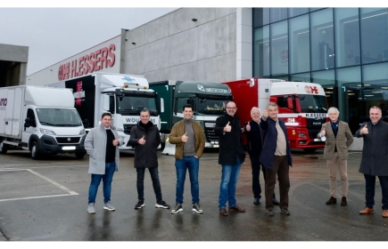 De Rotary clubs van Genk met de steun van  de firma Essers, Group Bruno, Woutim, Volvo Jacobs en Gobo Transport.